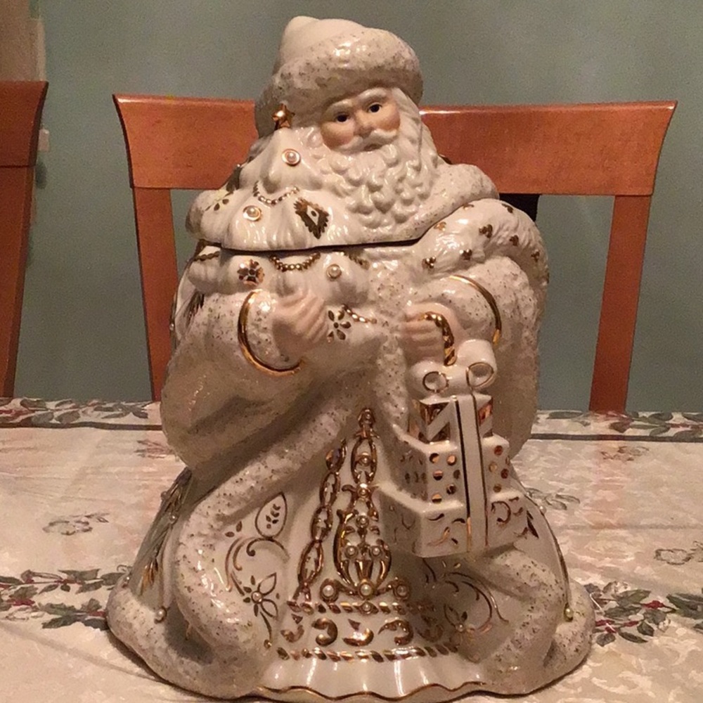 LENOX FLORENTINE AND PEARL SANTA COOKIE JAR A VERY RARE FIND